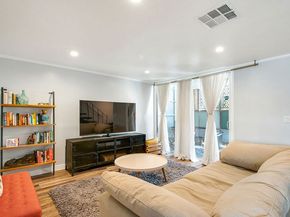 141 W Hillcrest Boulevard 2, Inglewood CA 90301