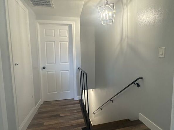 141 W Hillcrest Boulevard 2, Inglewood CA 90301