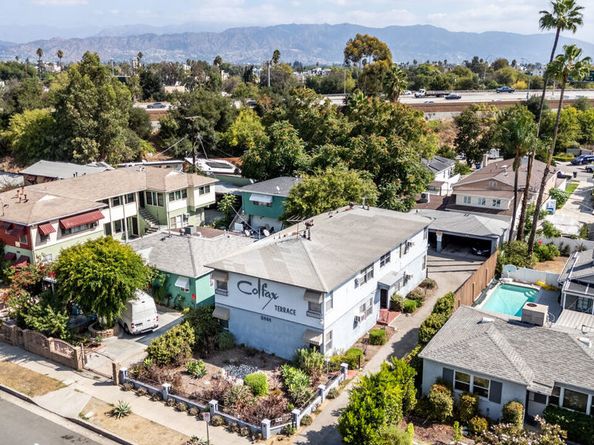 5444 Colfax Avenue, North Hollywood CA 91601