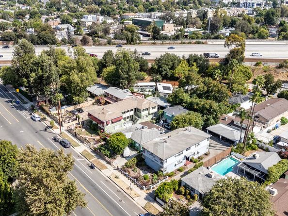 5444 Colfax Avenue, North Hollywood CA 91601
