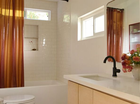 3032 Future Street, Los Angeles CA 90065