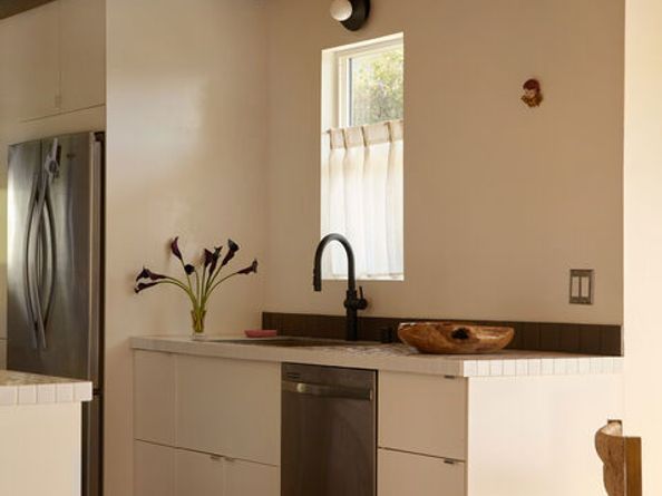 3032 Future Street, Los Angeles CA 90065