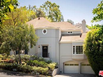 5700 Spring Oak Drive