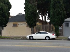 8504 S San Pedro Street, Los Angeles CA 90003