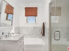 1345 N Hayworth Avenue 206, West Hollywood CA 90046