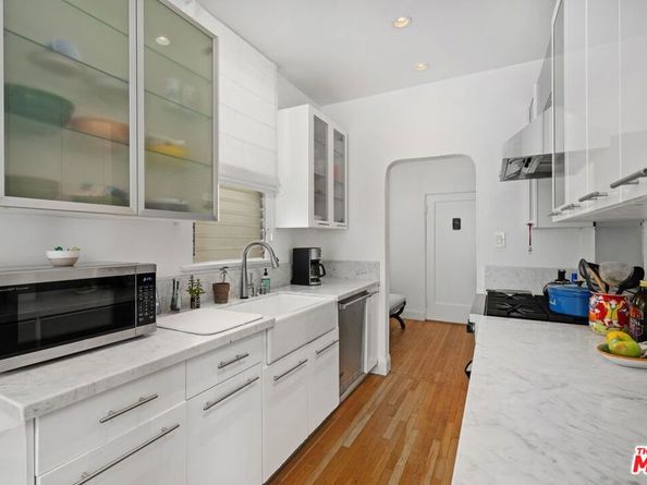 1345 N Hayworth Avenue 206, West Hollywood CA 90046