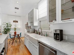 1345 N Hayworth Avenue 206, West Hollywood CA 90046
