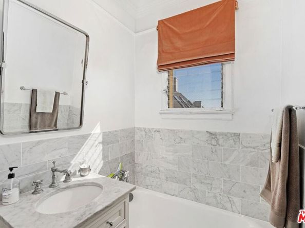 1345 N Hayworth Avenue 206, West Hollywood CA 90046