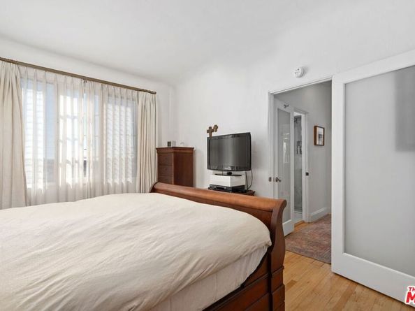 1345 N Hayworth Avenue 206, West Hollywood CA 90046