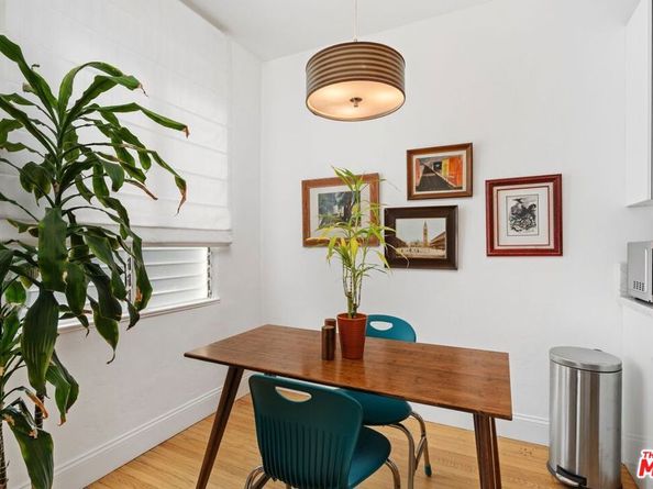 1345 N Hayworth Avenue 206, West Hollywood CA 90046