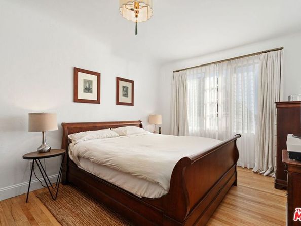 1345 N Hayworth Avenue 206, West Hollywood CA 90046