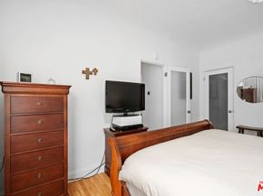 1345 N Hayworth Avenue 206, West Hollywood CA 90046
