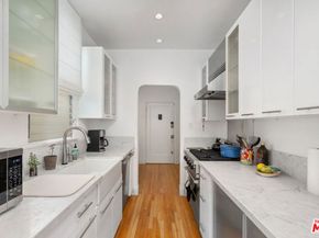 1345 N Hayworth Avenue 206, West Hollywood CA 90046