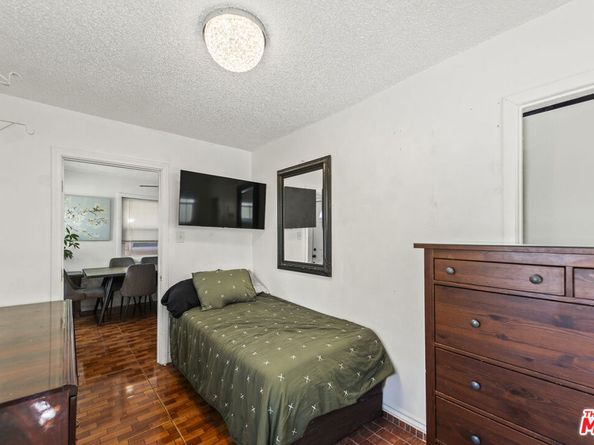 10407 Juniper Street, Los Angeles CA 90002