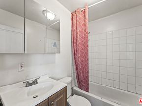 10407 Juniper Street, Los Angeles CA 90002