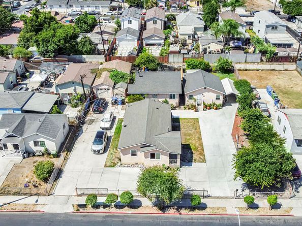 10407 Juniper Street, Los Angeles CA 90002