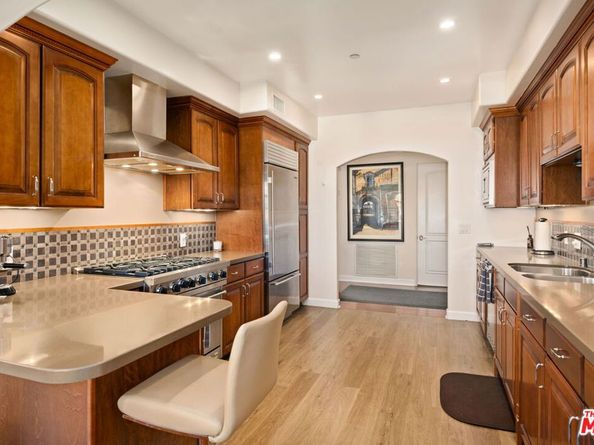 12026 Rhode Island Avenue PH1, Los Angeles CA 90025