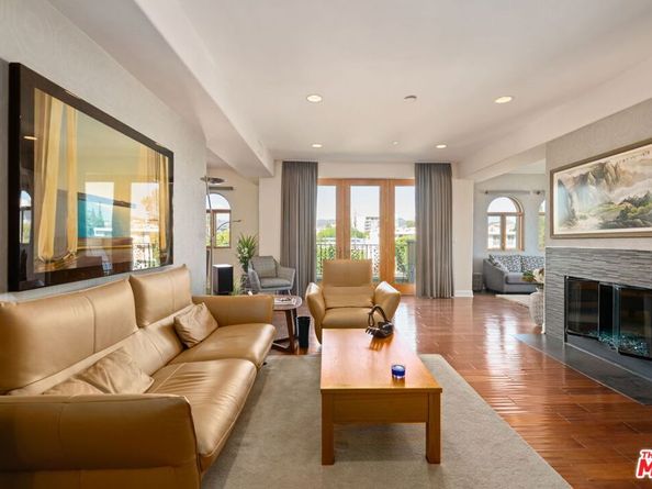 12026 Rhode Island Avenue PH1, Los Angeles CA 90025