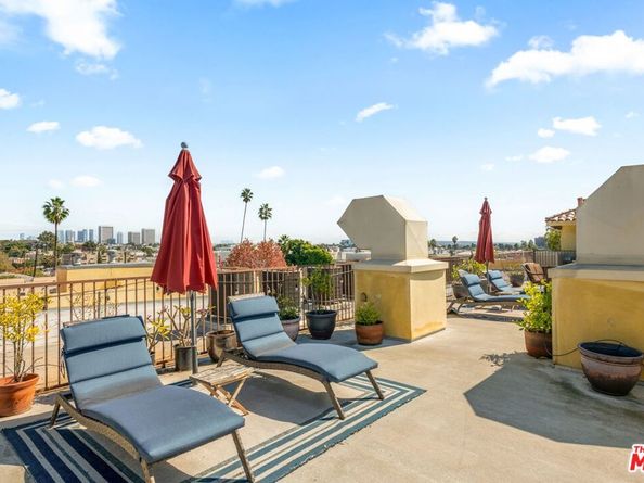 12026 Rhode Island Avenue PH1, Los Angeles CA 90025