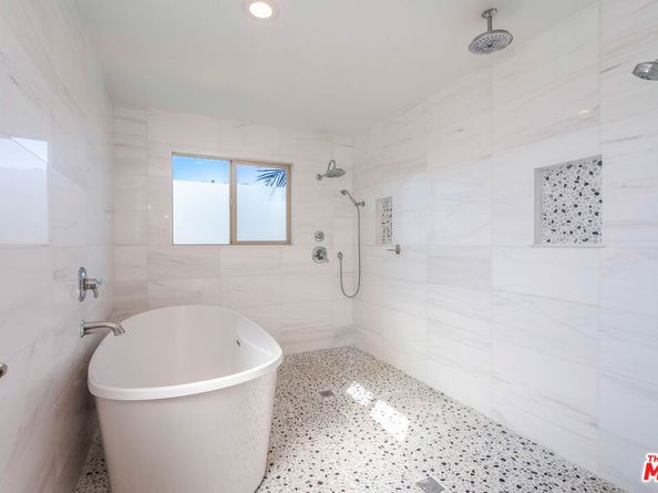 6411 W 85th Street, Los Angeles CA 90045