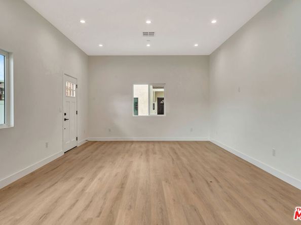 11108 Norris Avenue, Pacoima CA 91331
