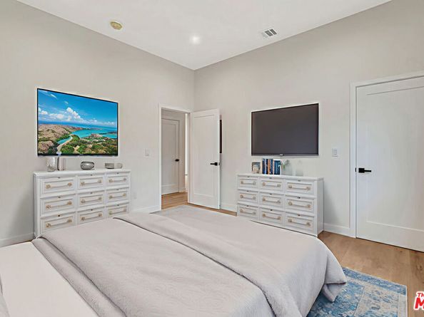 11108 Norris Avenue, Pacoima CA 91331