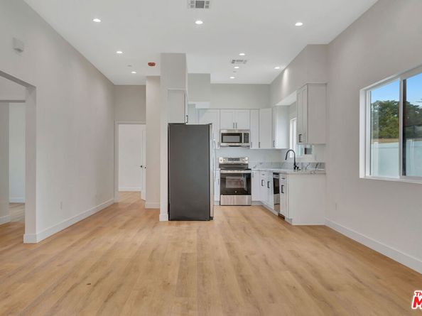 11108 Norris Avenue, Pacoima CA 91331