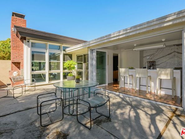 1856 Hi Point Street, Los Angeles CA 90035