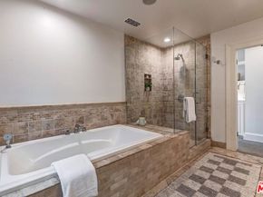 1711 Amherst Avenue, Los Angeles CA 90025
