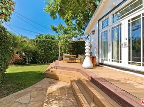 1711 Amherst Avenue, Los Angeles CA 90025