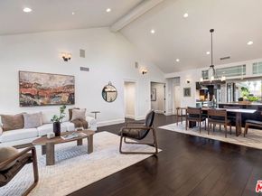 1711 Amherst Avenue, Los Angeles CA 90025