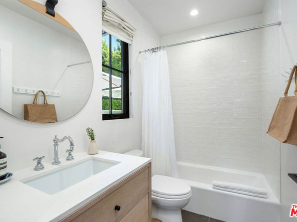 10267 Cresta Drive, Los Angeles CA 90064