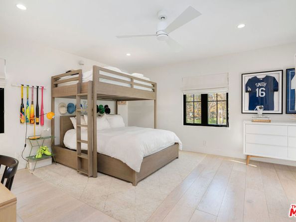 10267 Cresta Drive, Los Angeles CA 90064