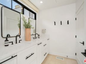 10267 Cresta Drive, Los Angeles CA 90064