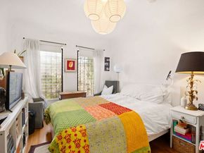 1120 S Crescent Heights Boulevard, Los Angeles CA 90035