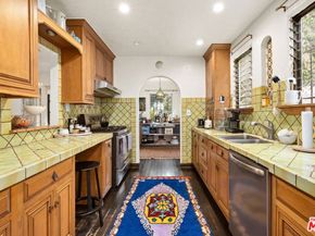 1120 S Crescent Heights Boulevard, Los Angeles CA 90035