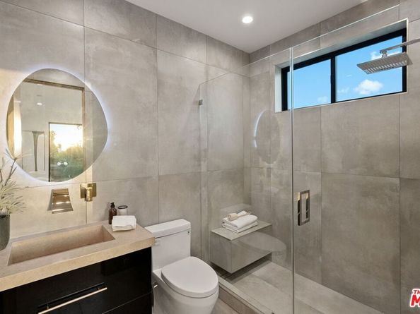 4532 Calhoun Avenue, Sherman Oaks CA 91423