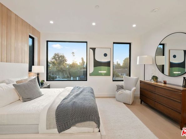 4532 Calhoun Avenue, Sherman Oaks CA 91423