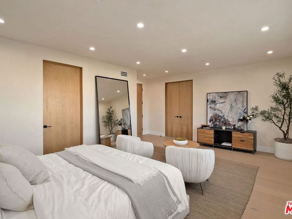 4532 Calhoun Avenue, Sherman Oaks CA 91423