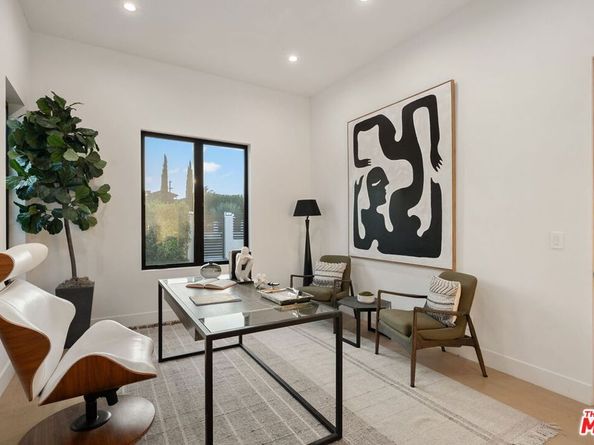 4532 Calhoun Avenue, Sherman Oaks CA 91423