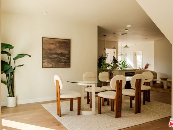 5018 Valleydale Avenue, Los Angeles CA 90043