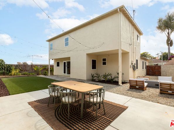 5018 Valleydale Avenue, Los Angeles CA 90043