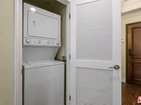 12045 Hoffman Street 105, Studio City CA 91604
