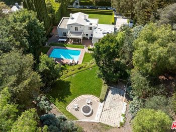 880 Stone Canyon Road