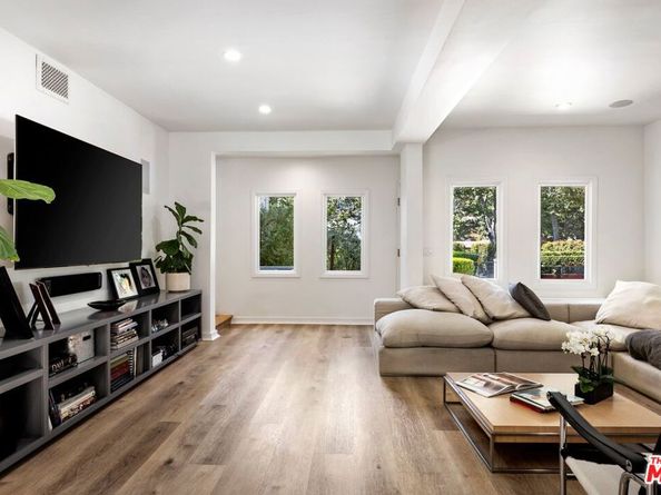 880 Stone Canyon Road, Los Angeles CA 90077