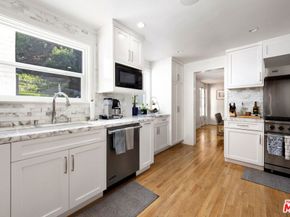 880 Stone Canyon Road, Los Angeles CA 90077