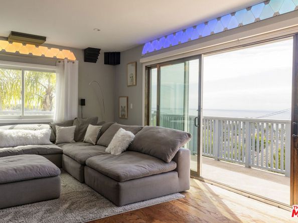 1230 Silvius Avenue, San Pedro CA 90731