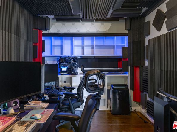 1230 Silvius Avenue, San Pedro CA 90731