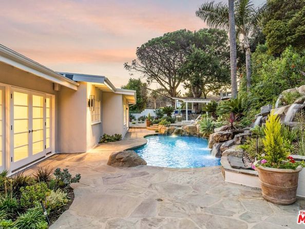 341 Surfview Drive, Pacific Palisades CA 90272