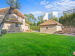 1149 S Carmelina Avenue, Los Angeles CA 90049